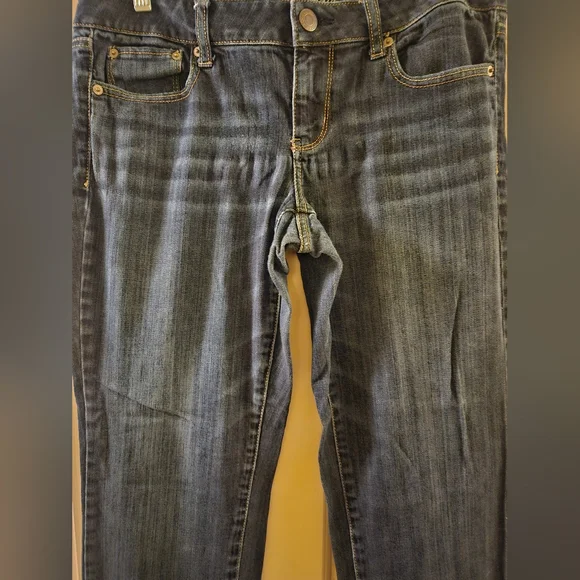 2 For $20 American Eagle Outfitters Indigo Straight Leg Jeans - Picture 2 of 5